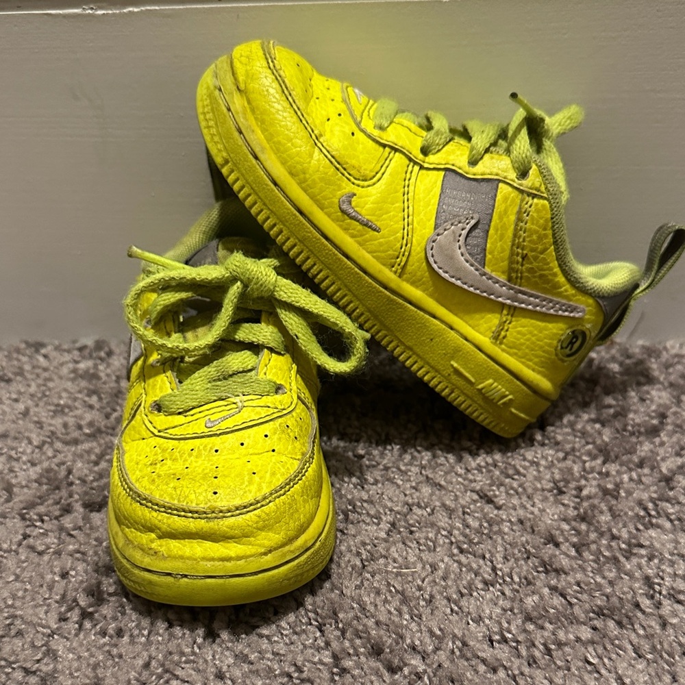 Nike Kids Lime Green Sneakers